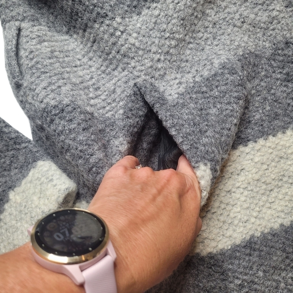 Antoni & Alison Size 12 Stylish Gray and Cream Women's Coat - Picture 3 of 7